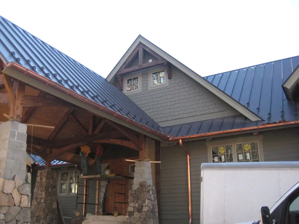 Craftsman Roofing team delivering quality roofing work in La Sierra Hills